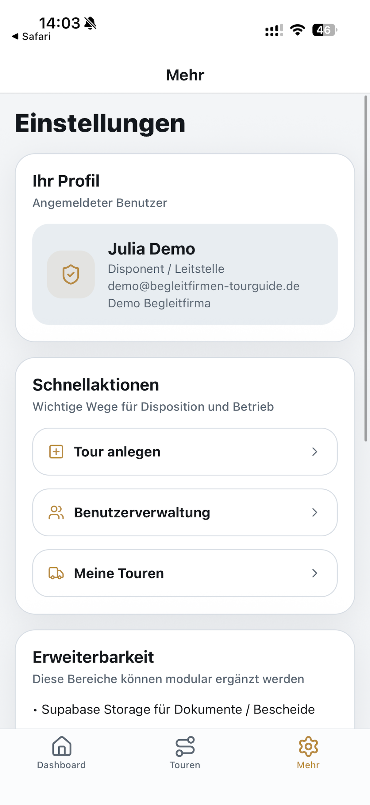 Mehr-Bereich mit Profil, Einstellungen und Schnellaktionen